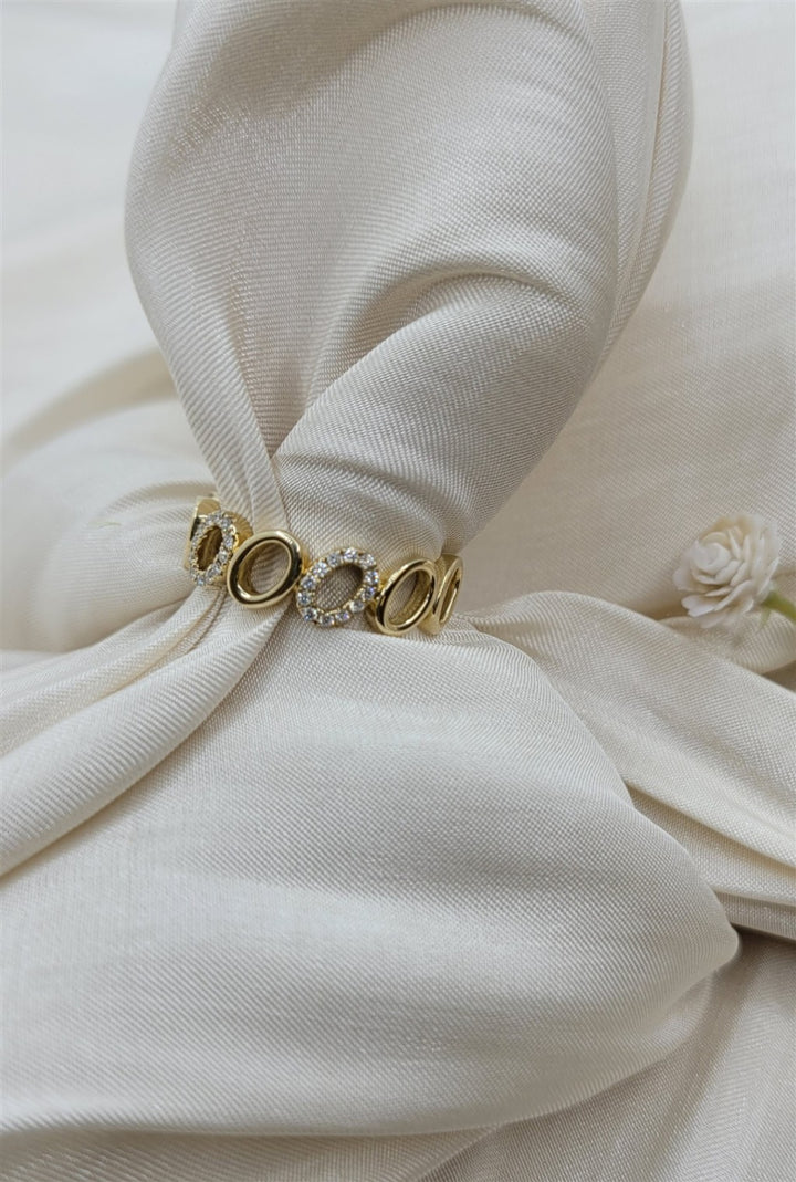 14K Yellow Gold Diamond Oval Fashion Ring