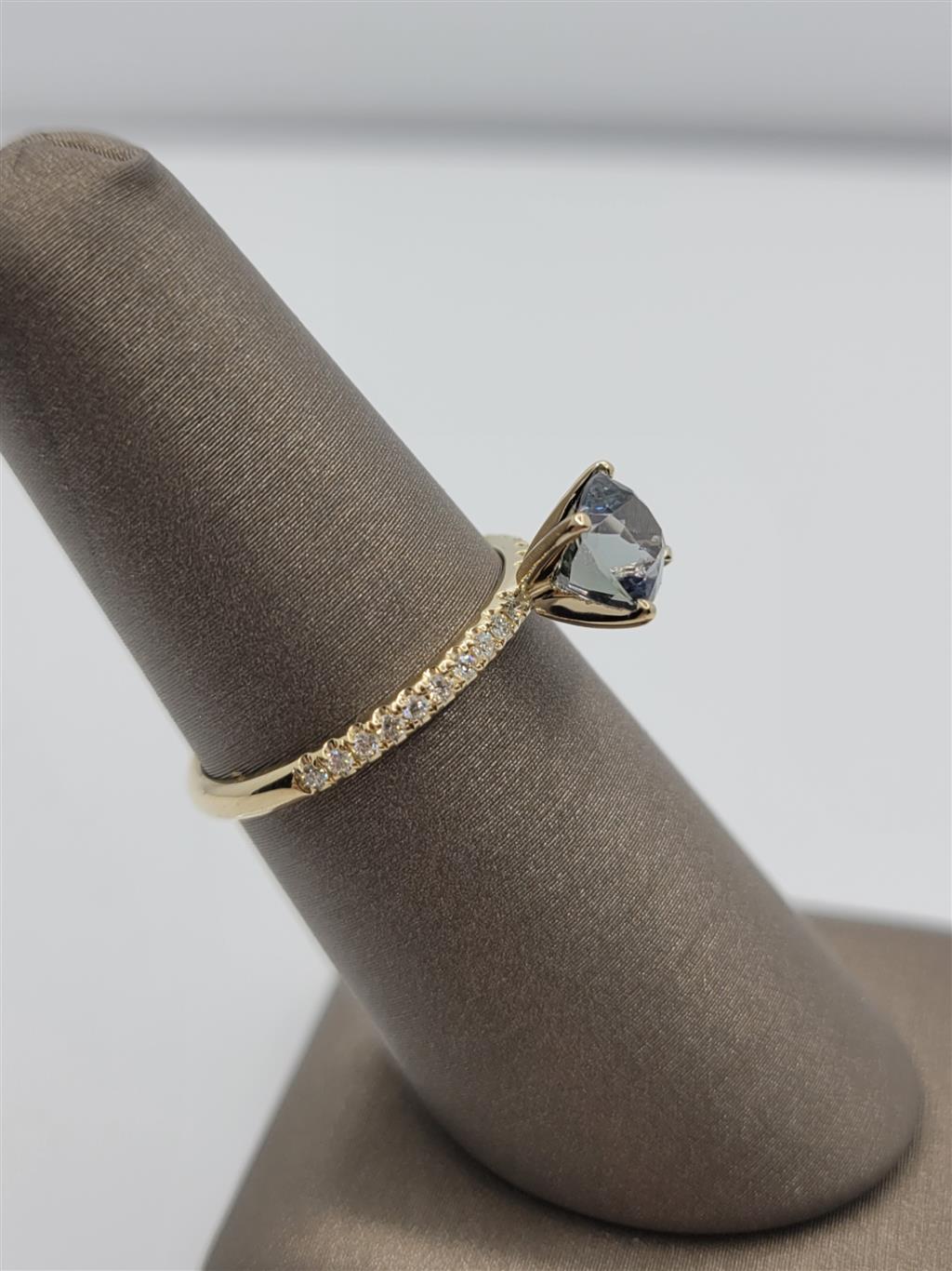 14K Yellow Gold Tanzanite & Diamond Fashion Gemstone Ring