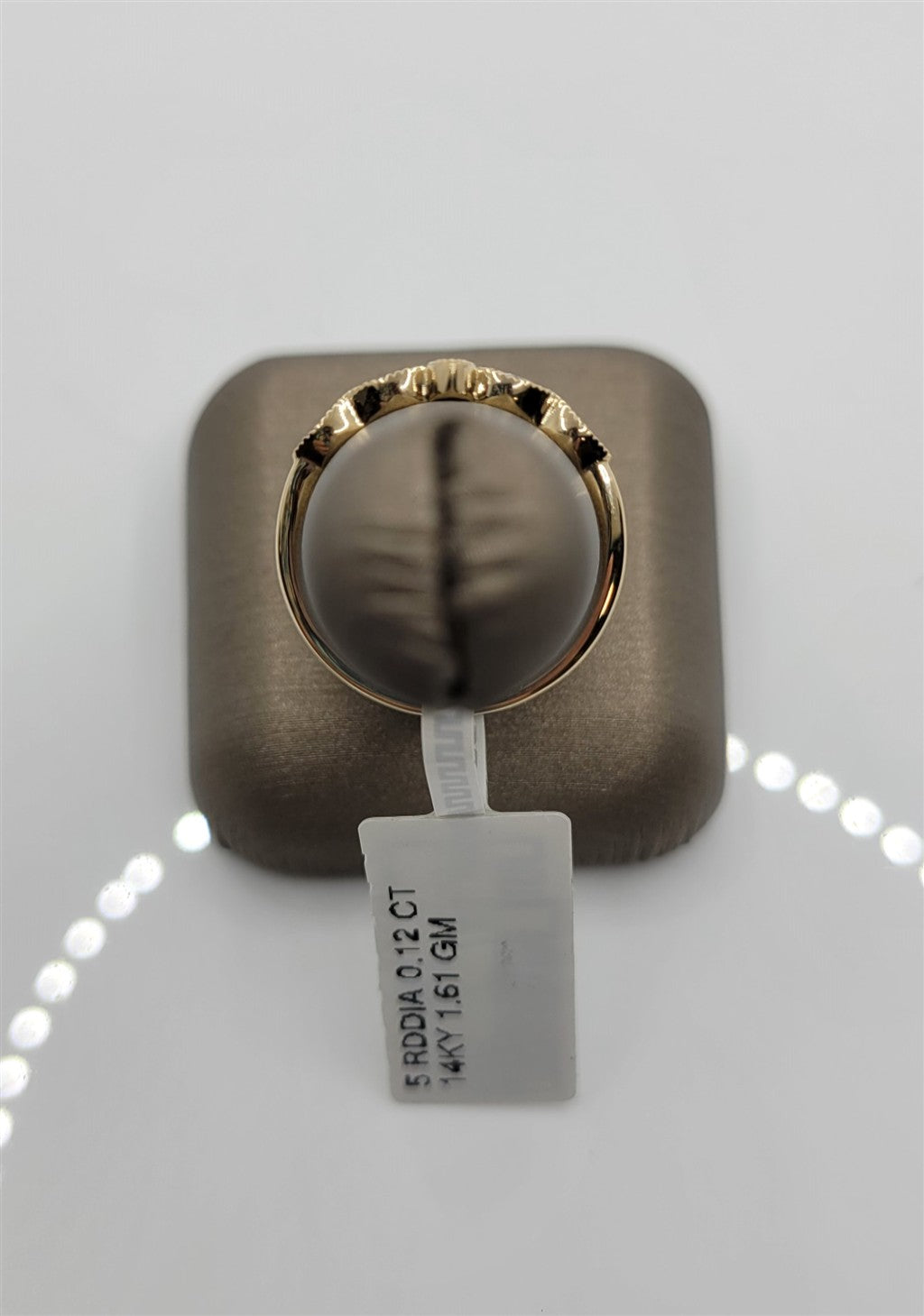 14K Yellow Gold Millgrained Curved Diamond Fashion Band