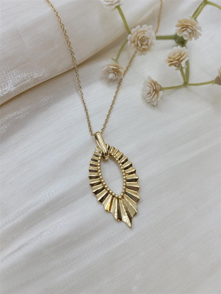 17.5" 14K Yellow Plain Gold Augmented Marquise Shape Diamond Cut Pendant Necklace