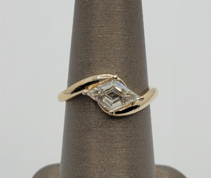 14K Yellow Gold Fashion Lab Grown Lozenge Cut Diamond Ring