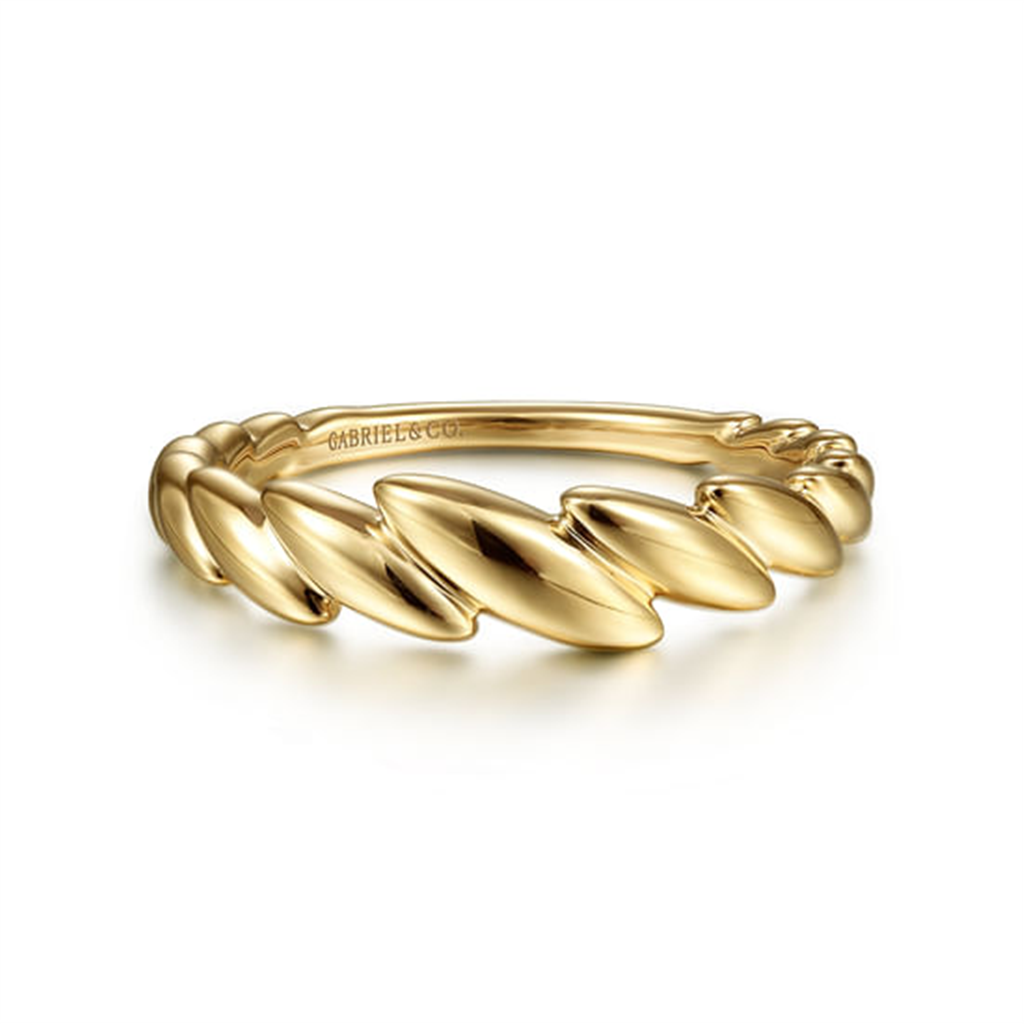 14K Yellow Gold Tilted Leaf Ring