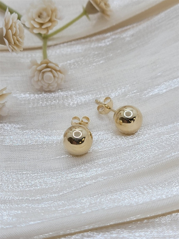 14K Yellow Gold 7mm Hollow Ball Stud Earrings