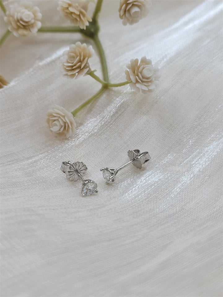 14K White Gold 0.35 Twt Round Cut Diamond Stud Earrings