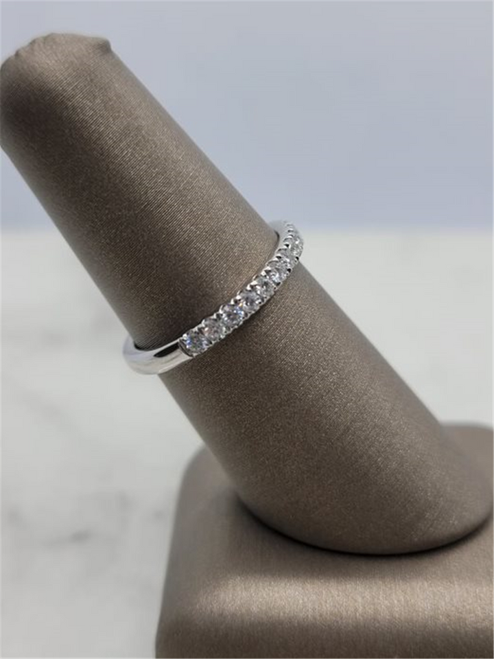 14K White Gold .44ctw Prong Set Diamond Wedding Ring