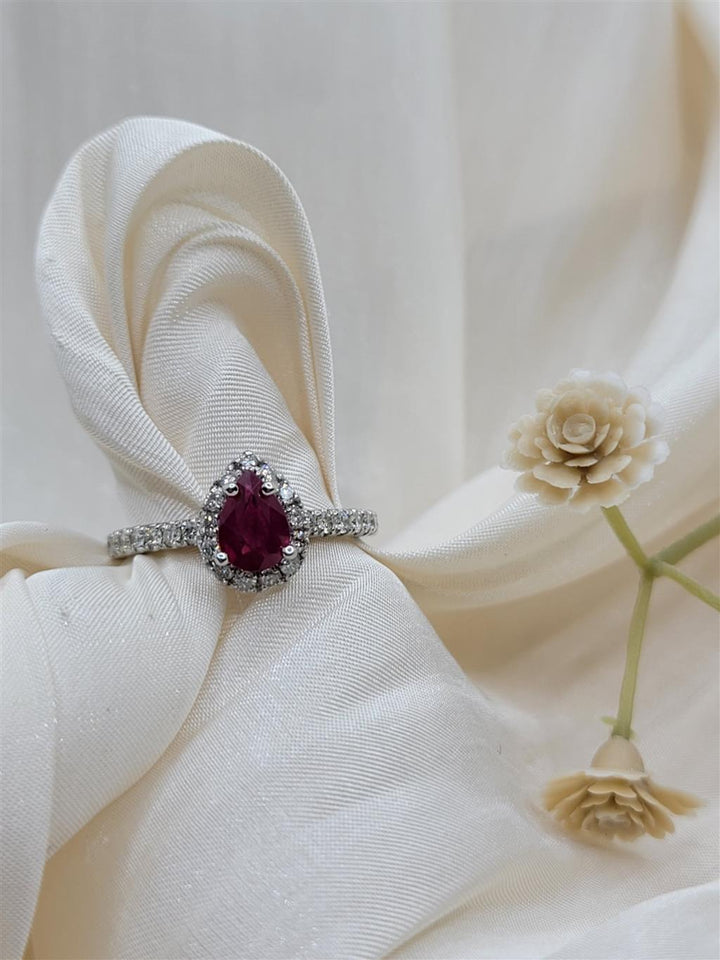 14K White Gold Classic Ruby & Diamonds Gemstone Ring