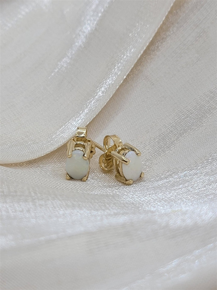 14K Yellow Gold White Opal 4-Prong Stud Earrings