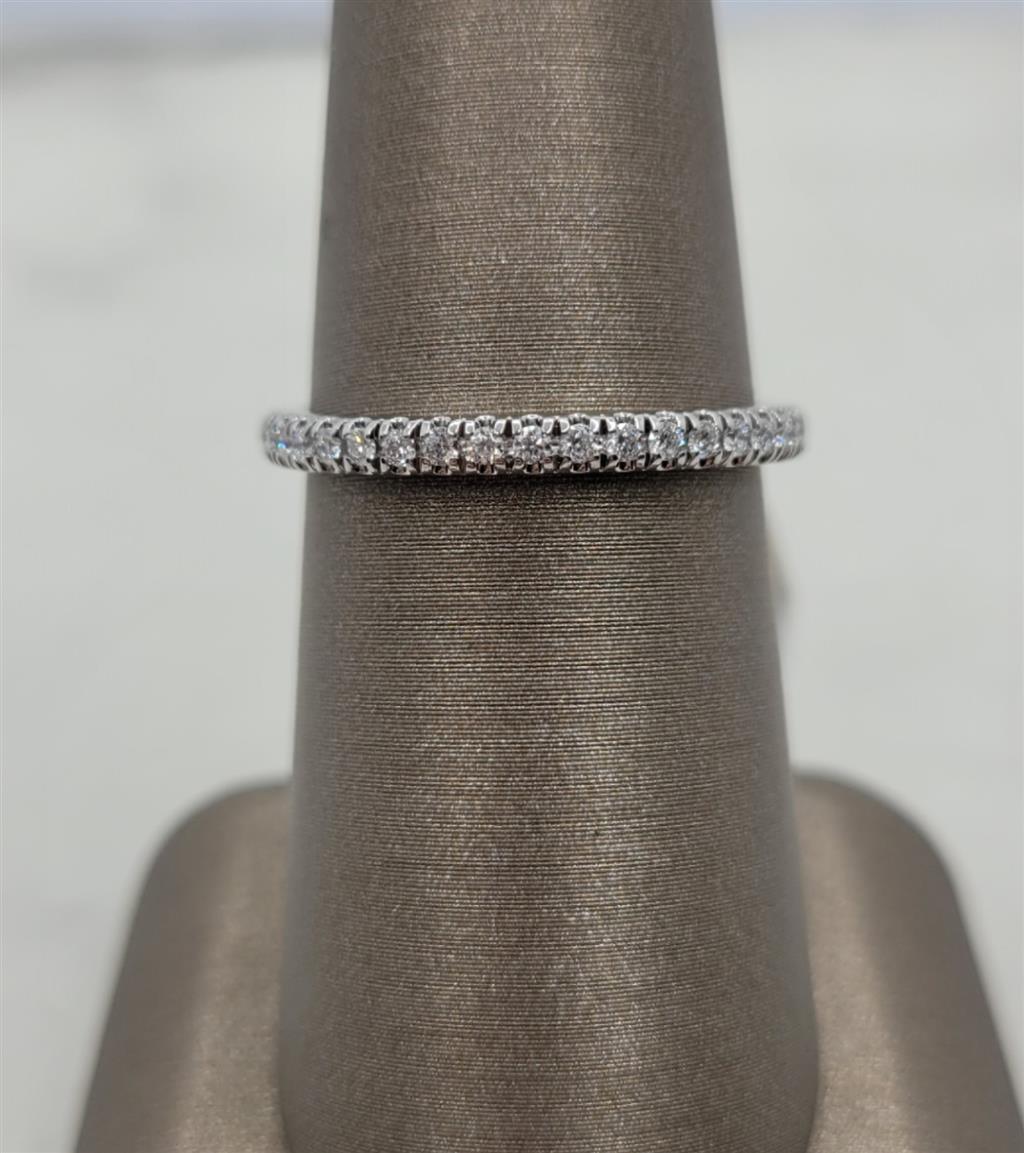 14K White Gold Natural Diamond Wedding Band