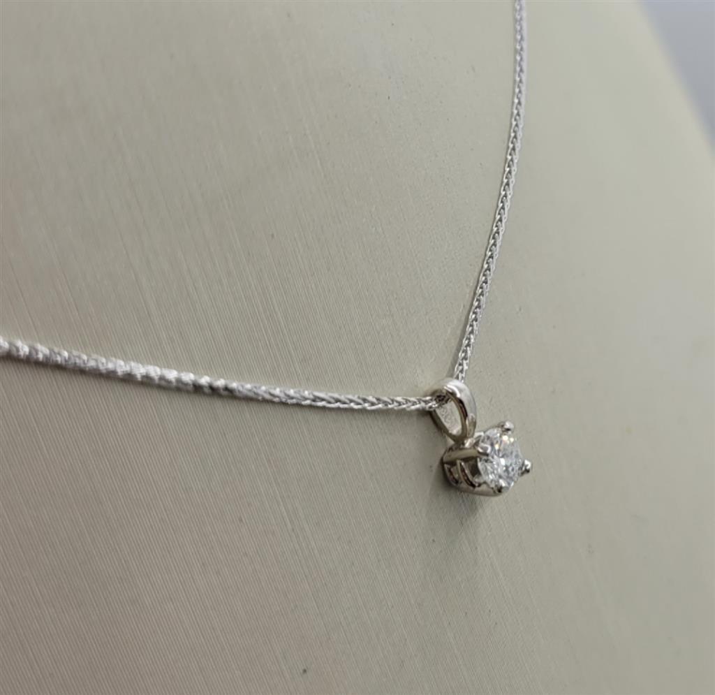 14K White Gold 0.21 ctw Round cut Lance & Co Diamond Necklace